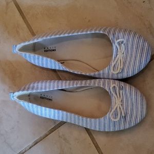 womens flats
